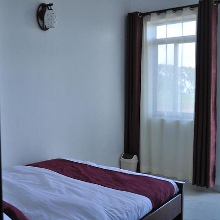 Golden View Hotel Ibanda Bagian luar foto